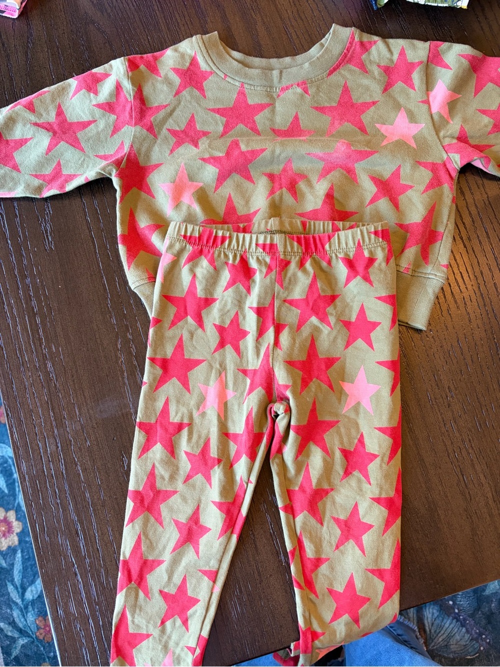 Pink Chicken Olive Star Set